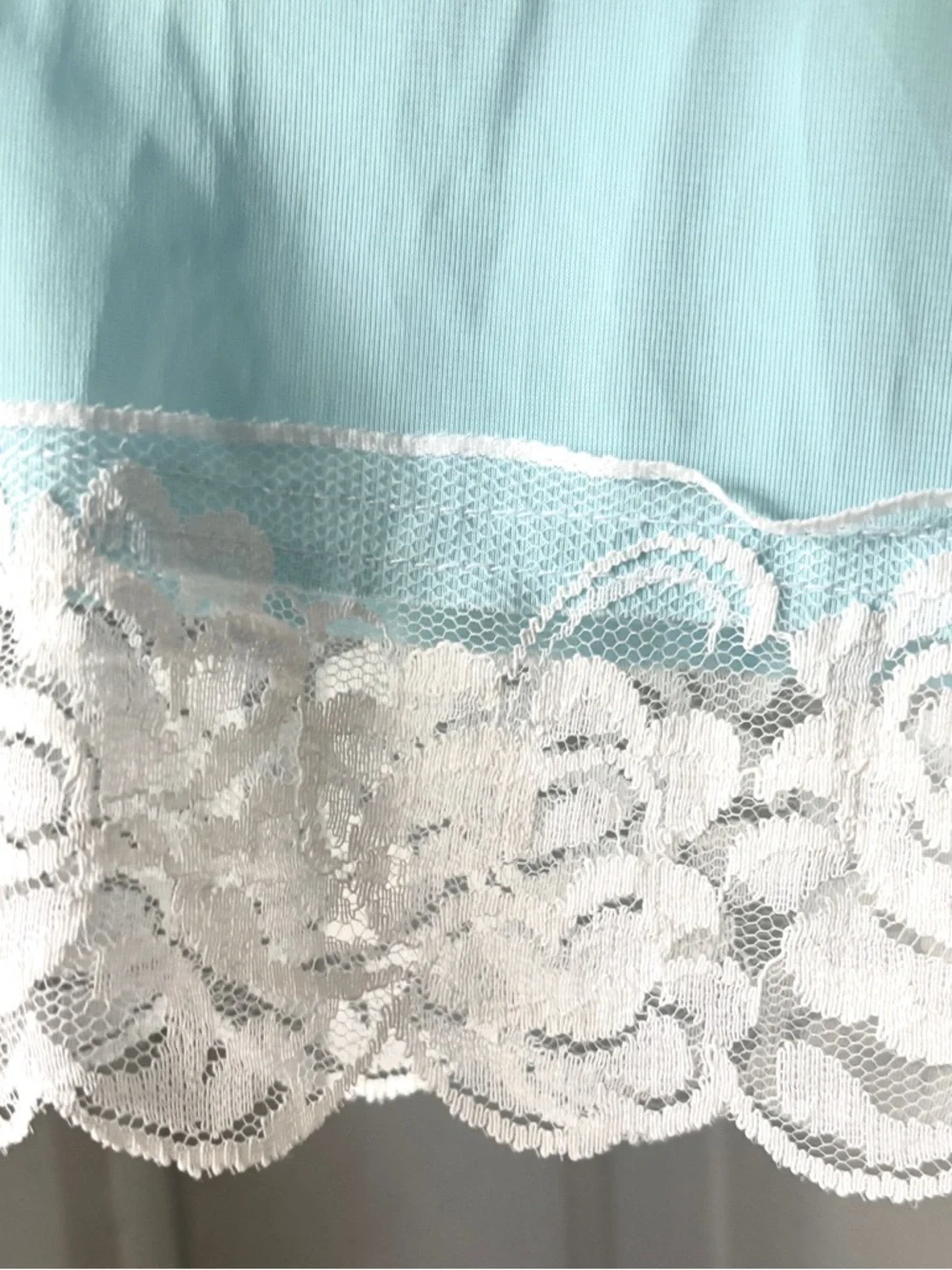Vintage Sky Blue Lace Trim Half Slip Size XL - Picture 5 of 11